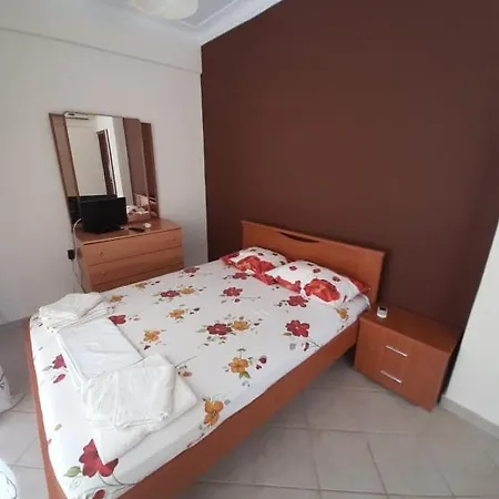 Prodromos Apartment Flogita